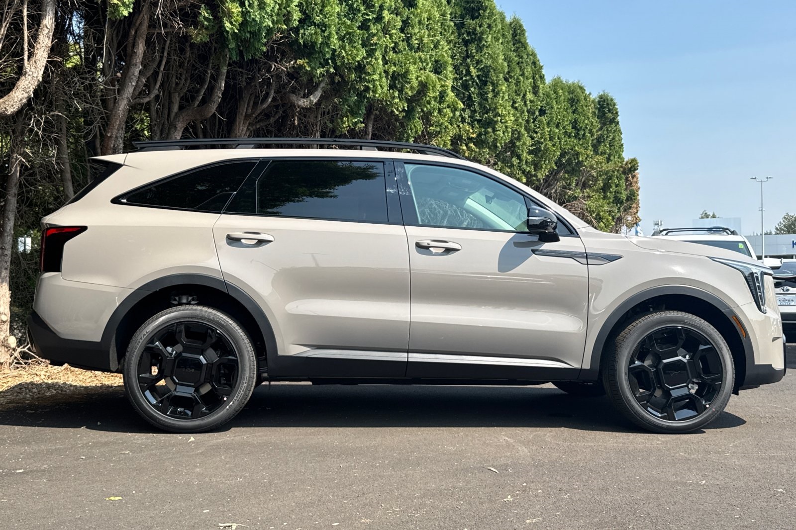 2026 Kia Sorento X-Line EX photo 2