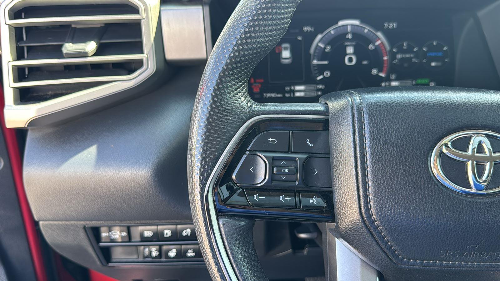 2023 Toyota Sequoia SR5 photo 14