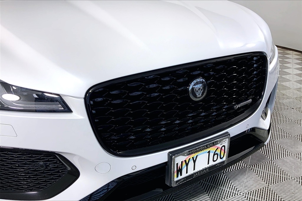 2024 Jaguar F-PACE P250 R-Dynamic S photo 28