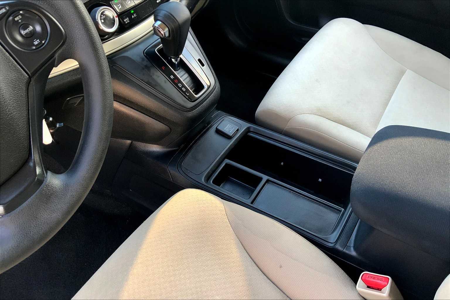 2016 Honda CR-V SE photo 15