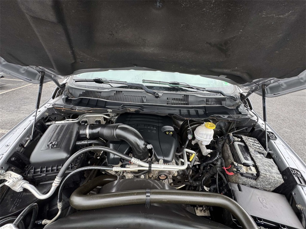 2019 Ram 1500 Classic Warlock photo 12