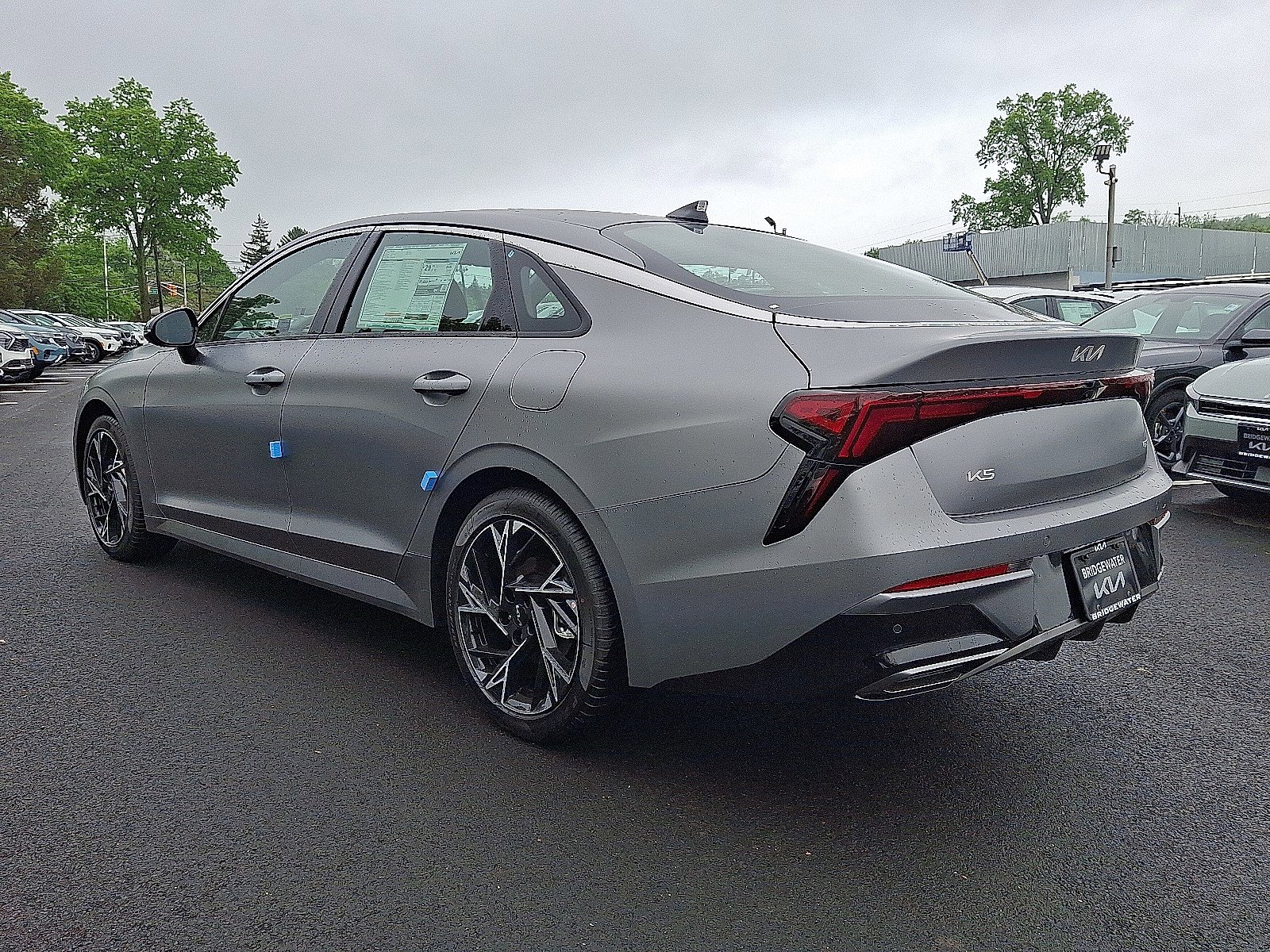 2025 Kia K5 GT-Line photo 5