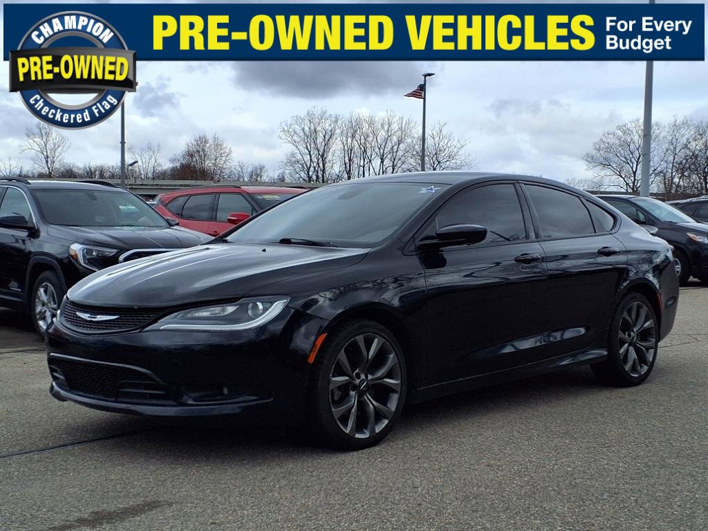 2016 Chrysler 200 S