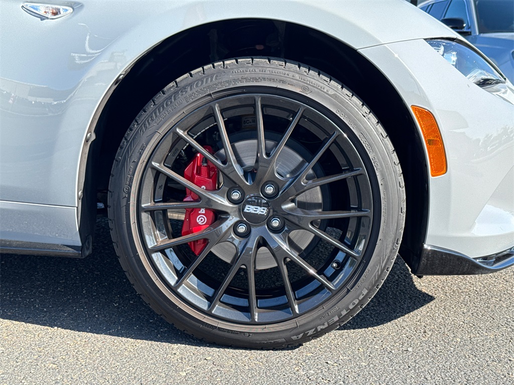 2024 Mazda MX-5 Miata Miata photo 7