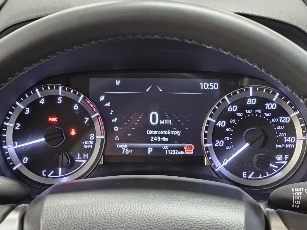 2024 Toyota Highlander LE photo 17