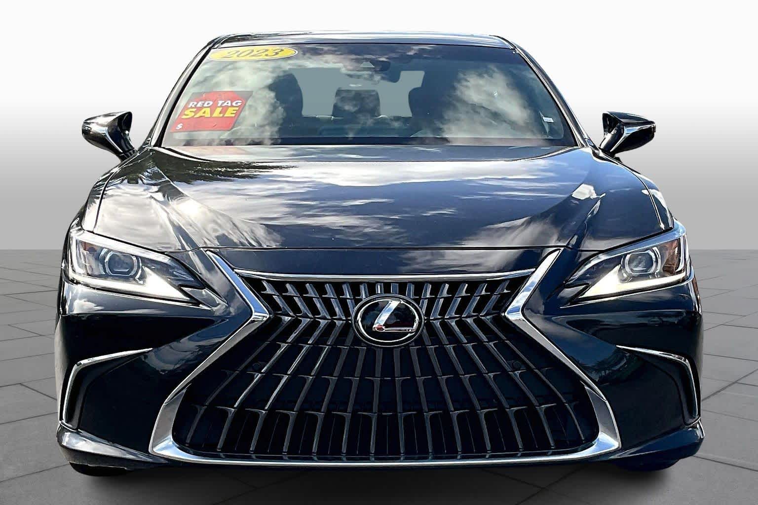 2023 Lexus ES Premium photo 3