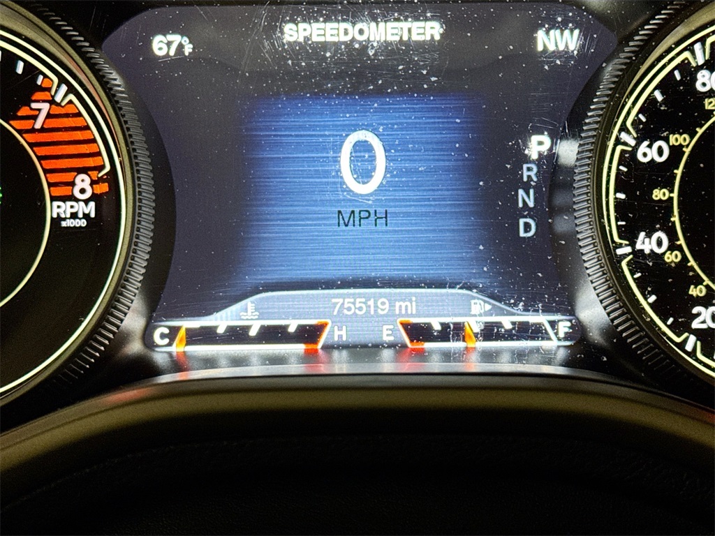 2016 Jeep Cherokee Limited photo 22