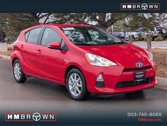 2014 Toyota Prius c Three's photo