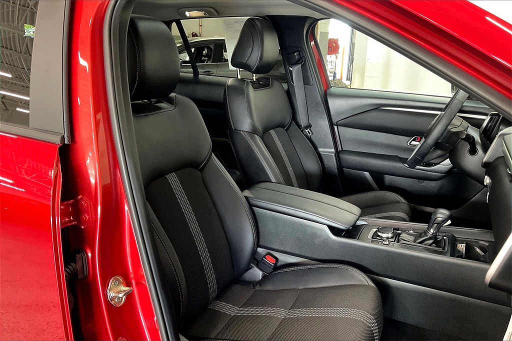 2025 MAZDA CX-50 - Image 5