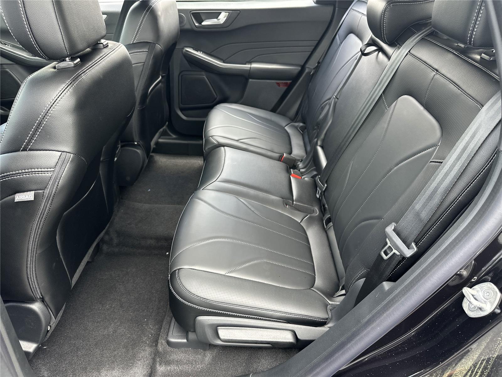 2025 Ford Escape Plug-In Hybrid photo 21