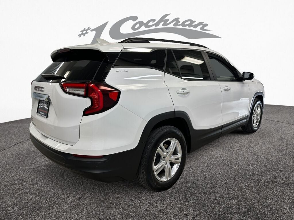 2022 Gmc Terrain SLE photo 8