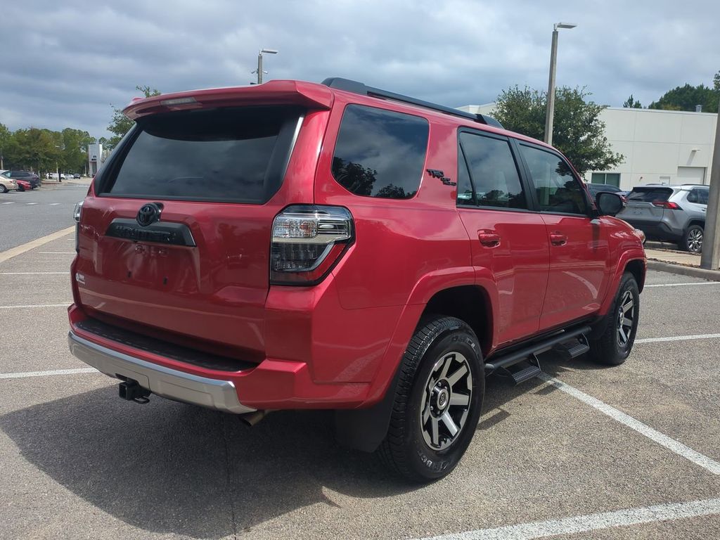 2024 Toyota 4Runner TRD Off-Road Premium photo 4