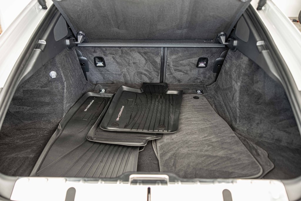 2019 PORSCHE PANAMERA - Image 16