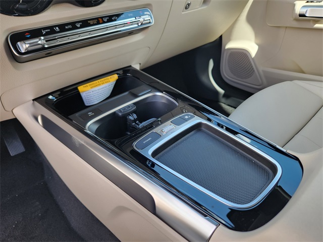 2025 Mercedes Benz GLB 250 4MATIC photo 21