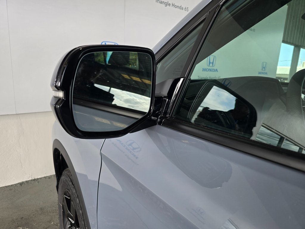 2025 Honda Ridgeline Black Edition photo 49