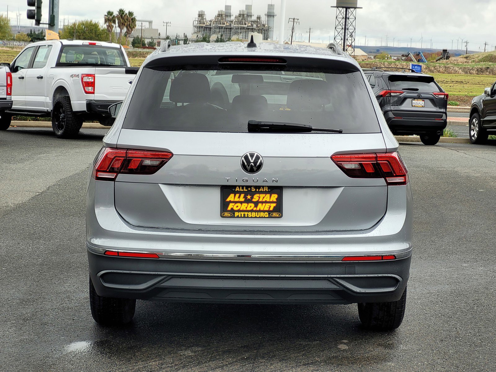 2022 Volkswagen Tiguan S photo 4