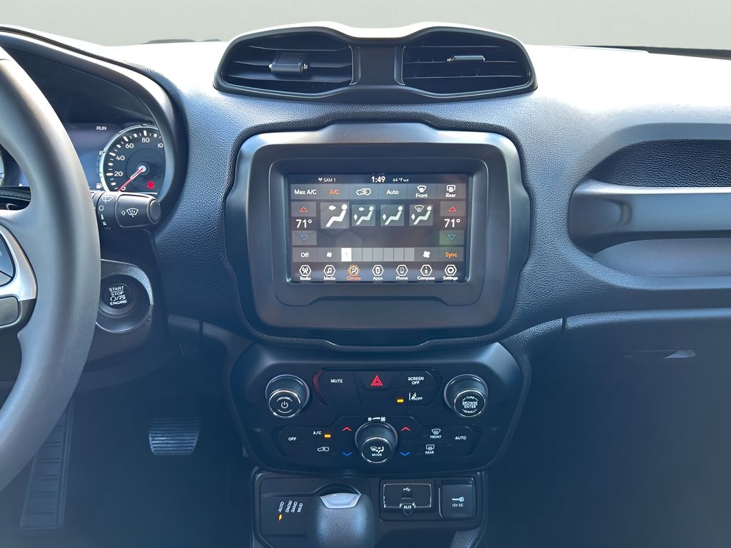 2021 Jeep Renegade Latitude photo 12