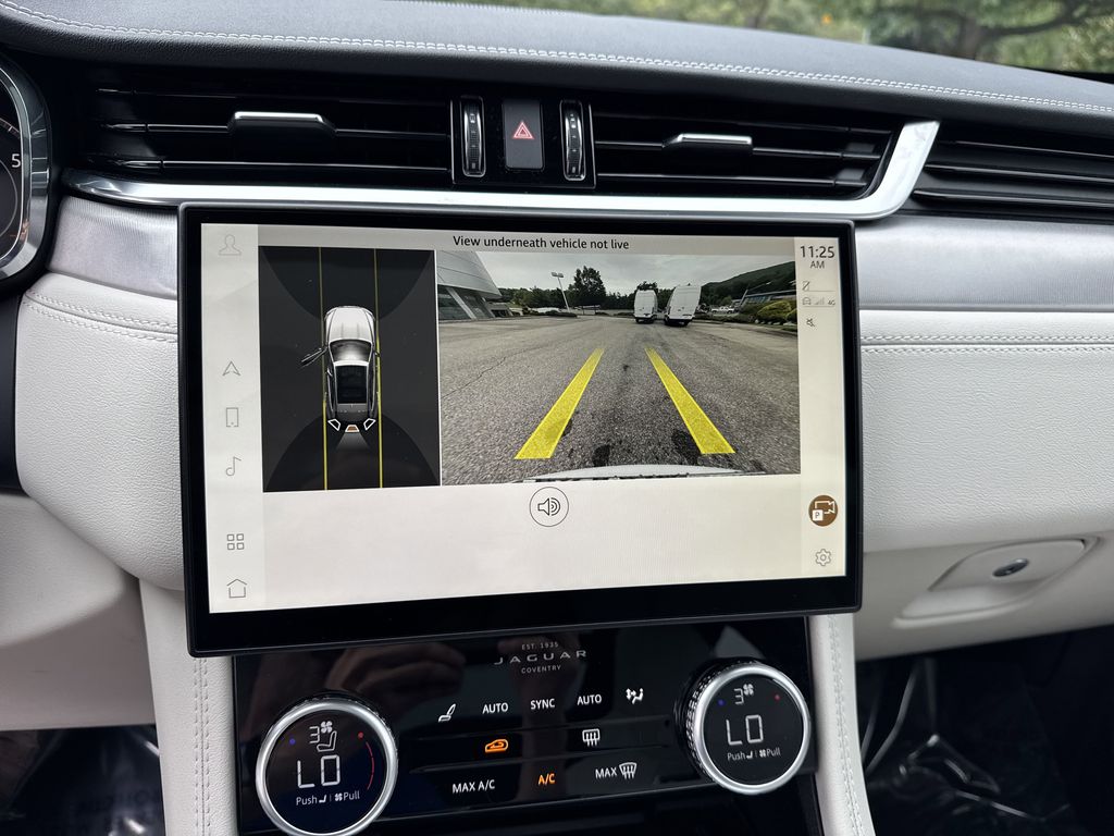 2024 Jaguar F-PACE P250 R-Dynamic S photo 24