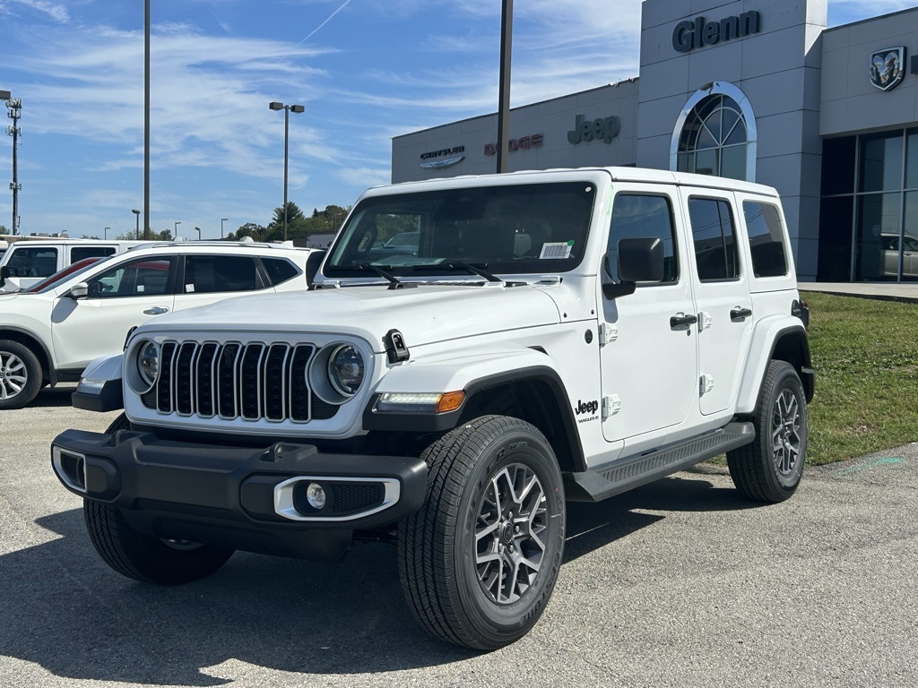 2026 Jeep Wrangler Sahara photo 2