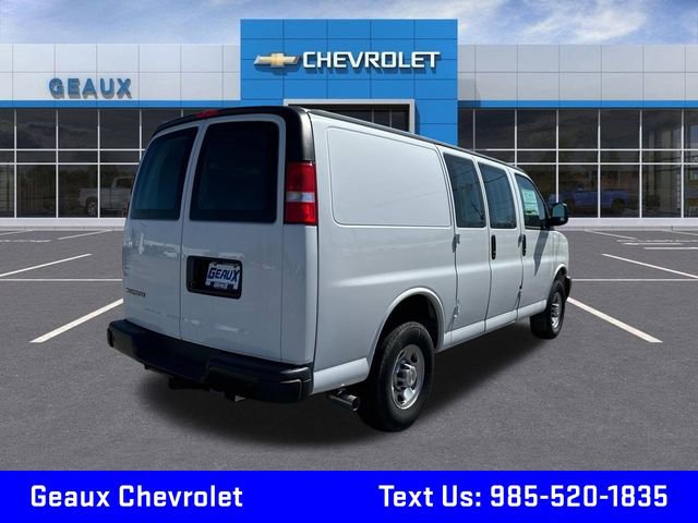 2024 Chevrolet Express Cargo 2500 photo 9