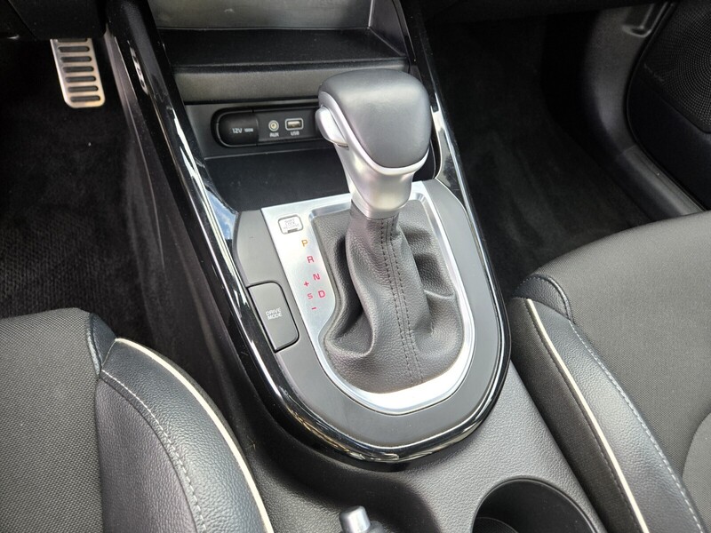 2021 Kia Forte GT-Line photo 21