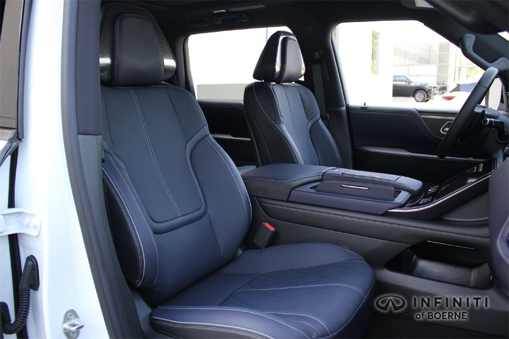 2026 Infiniti QX80 Sensory photo 13