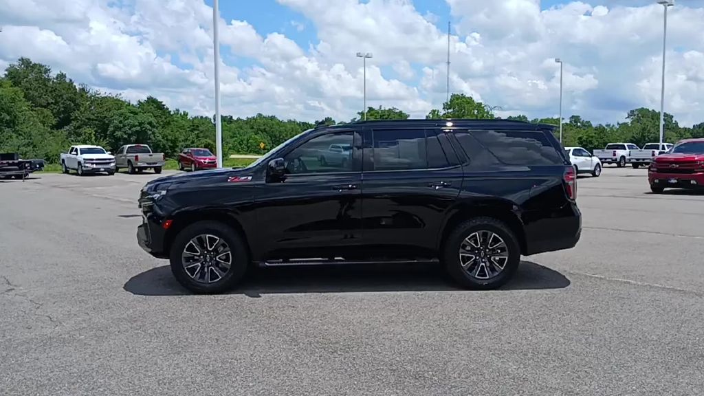 2023 Chevrolet Tahoe Z71 photo 4
