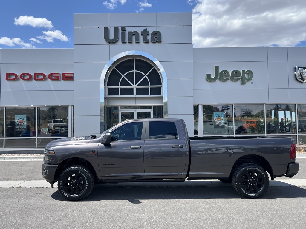 2025 Ram 3500 Laramie photo 2