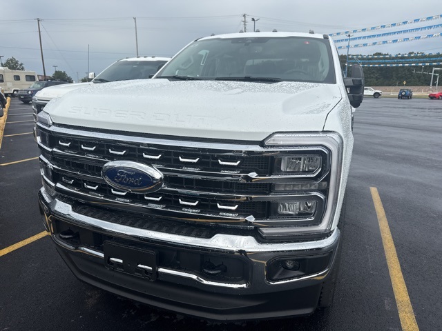 2026 Ford F-350 XLT photo 2