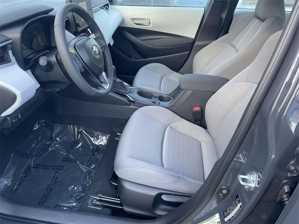 2026 Toyota Corolla SE photo 17