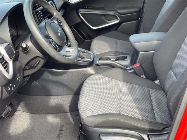 2022 Kia Soul LX photo 10