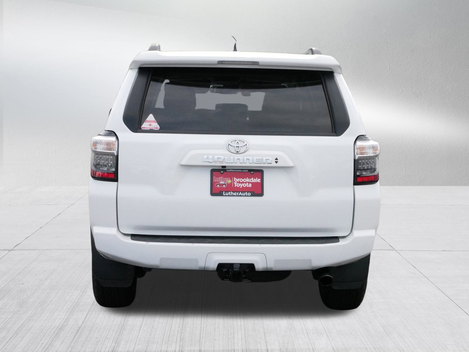 2024 Toyota 4Runner SR5 Premium photo 6