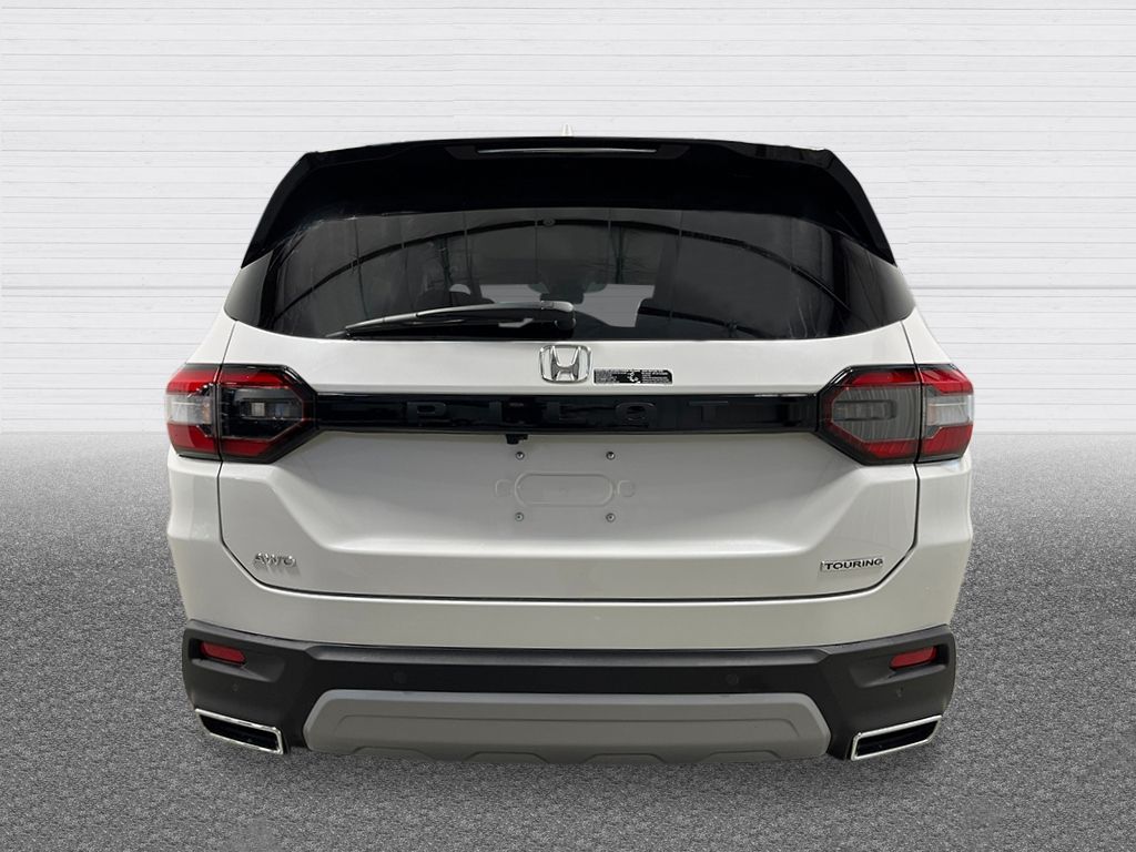 2025 Honda Pilot Touring photo 4