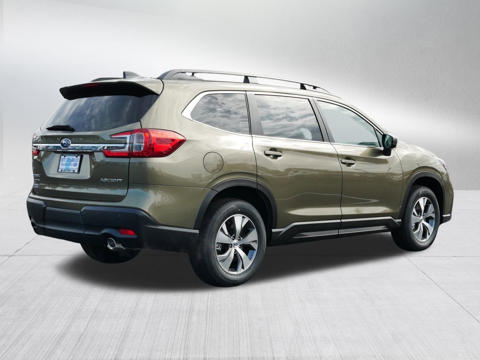 2025 Subaru Ascent Premium photo 4