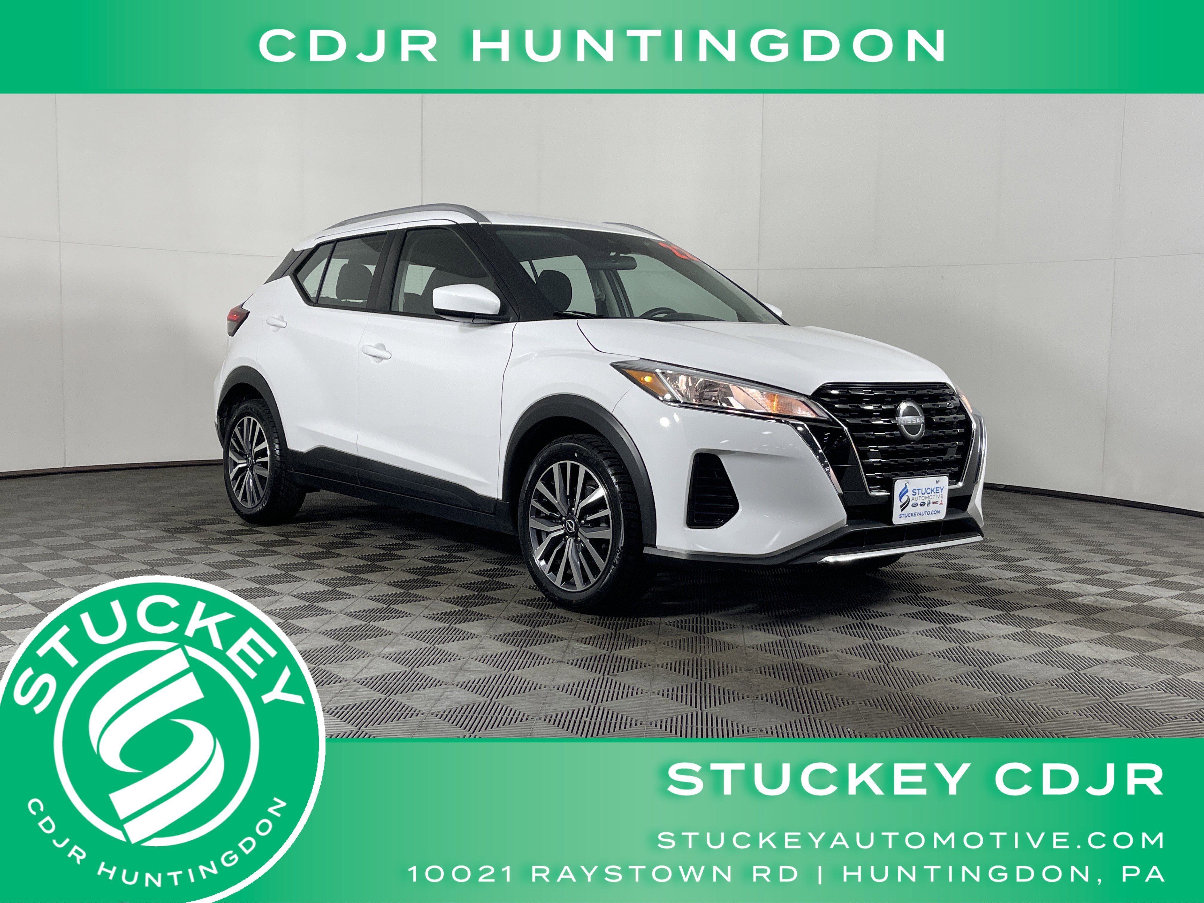 2022 Nissan Kicks SV's photo