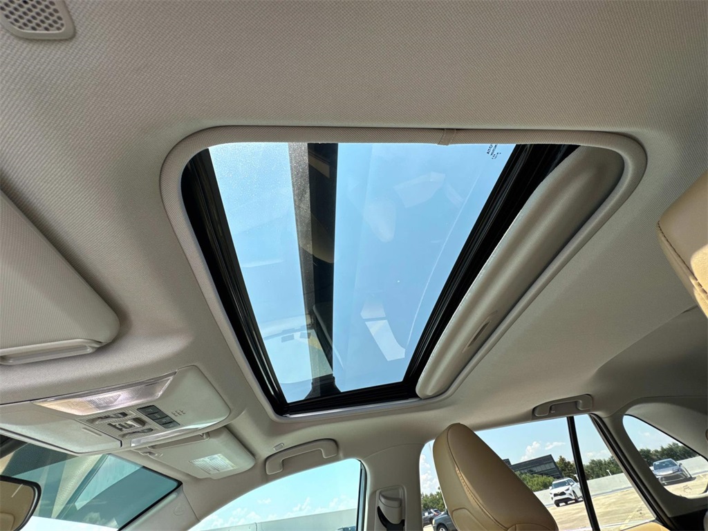 2024 Toyota RAV4 Hybrid XLE Premium photo 23