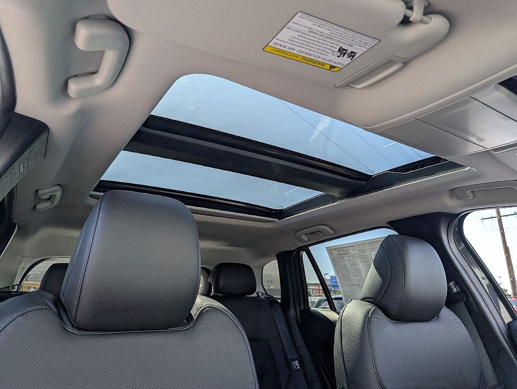 2025 Mazda CX-50 Premium Plus photo 16