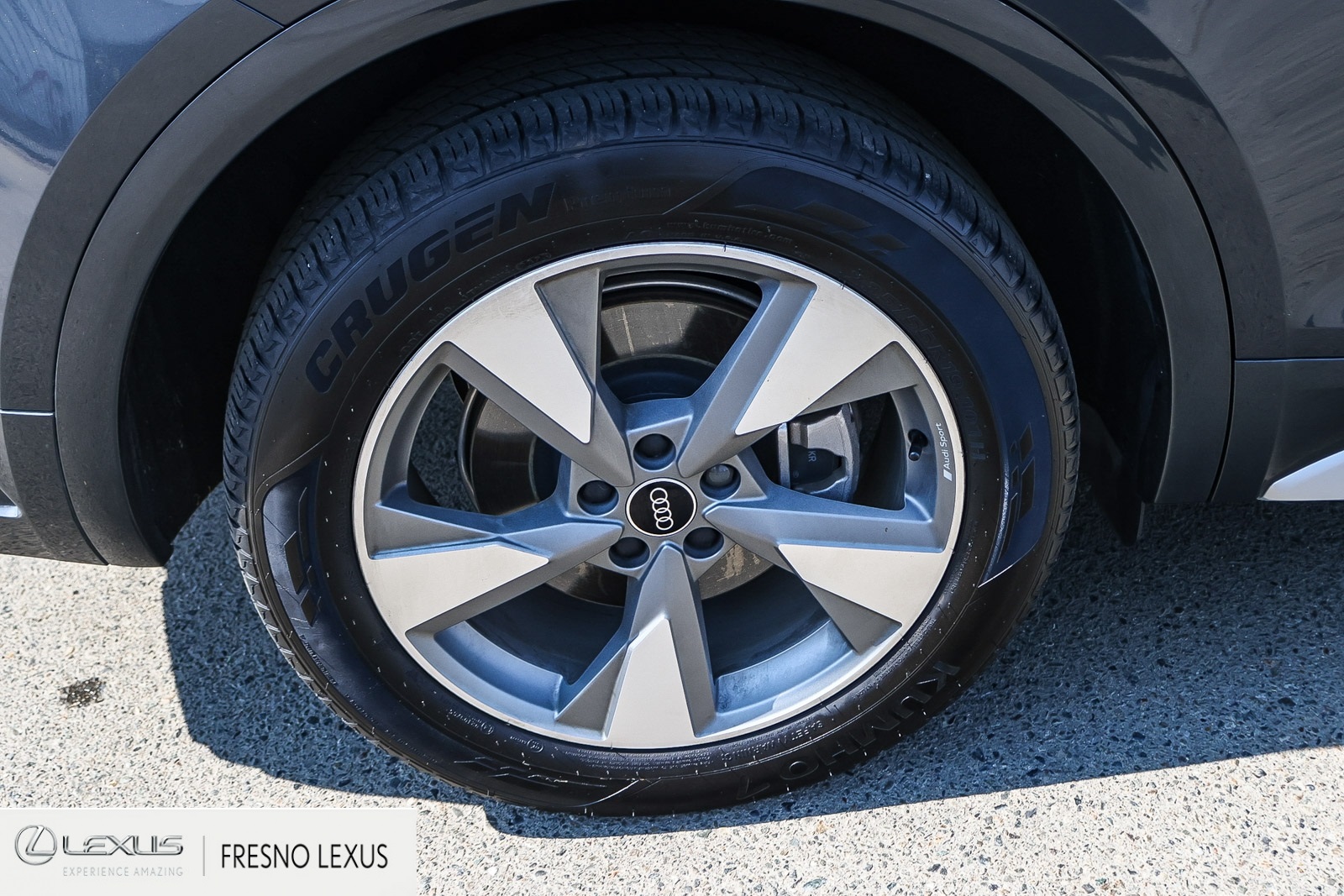 2023 Audi Q5 40 Premium photo 8