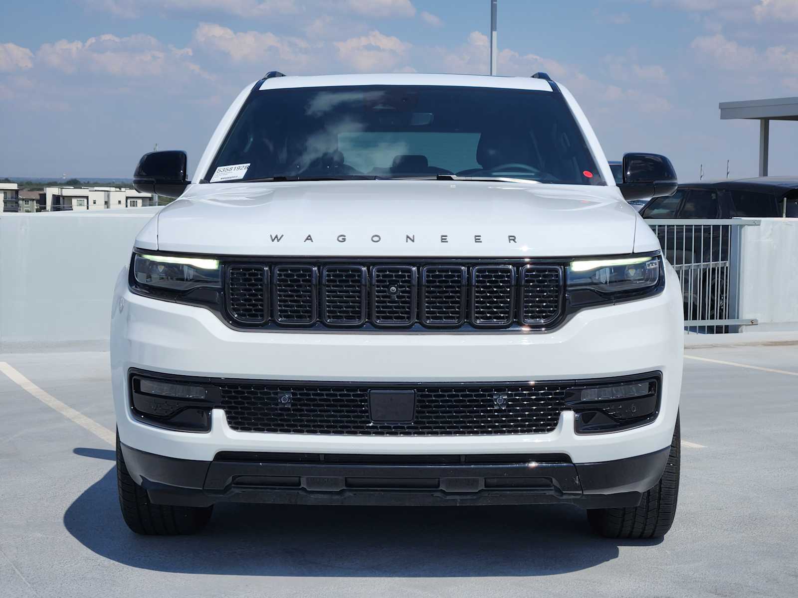 2023 Jeep Wagoneer Series II Carbide photo 2