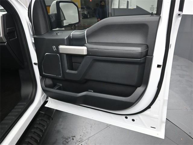 2019 FORD F-150 - Image 32