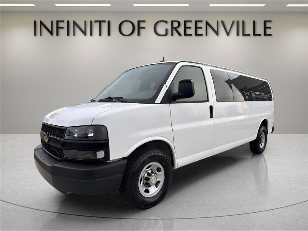 2014 Chevrolet Express Passenger LS