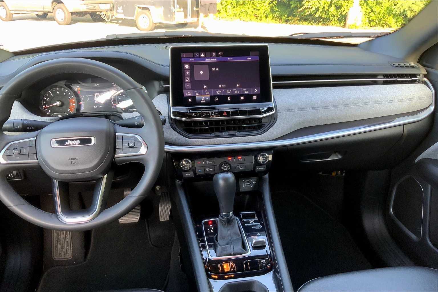 2024 Jeep Compass Latitude photo 6