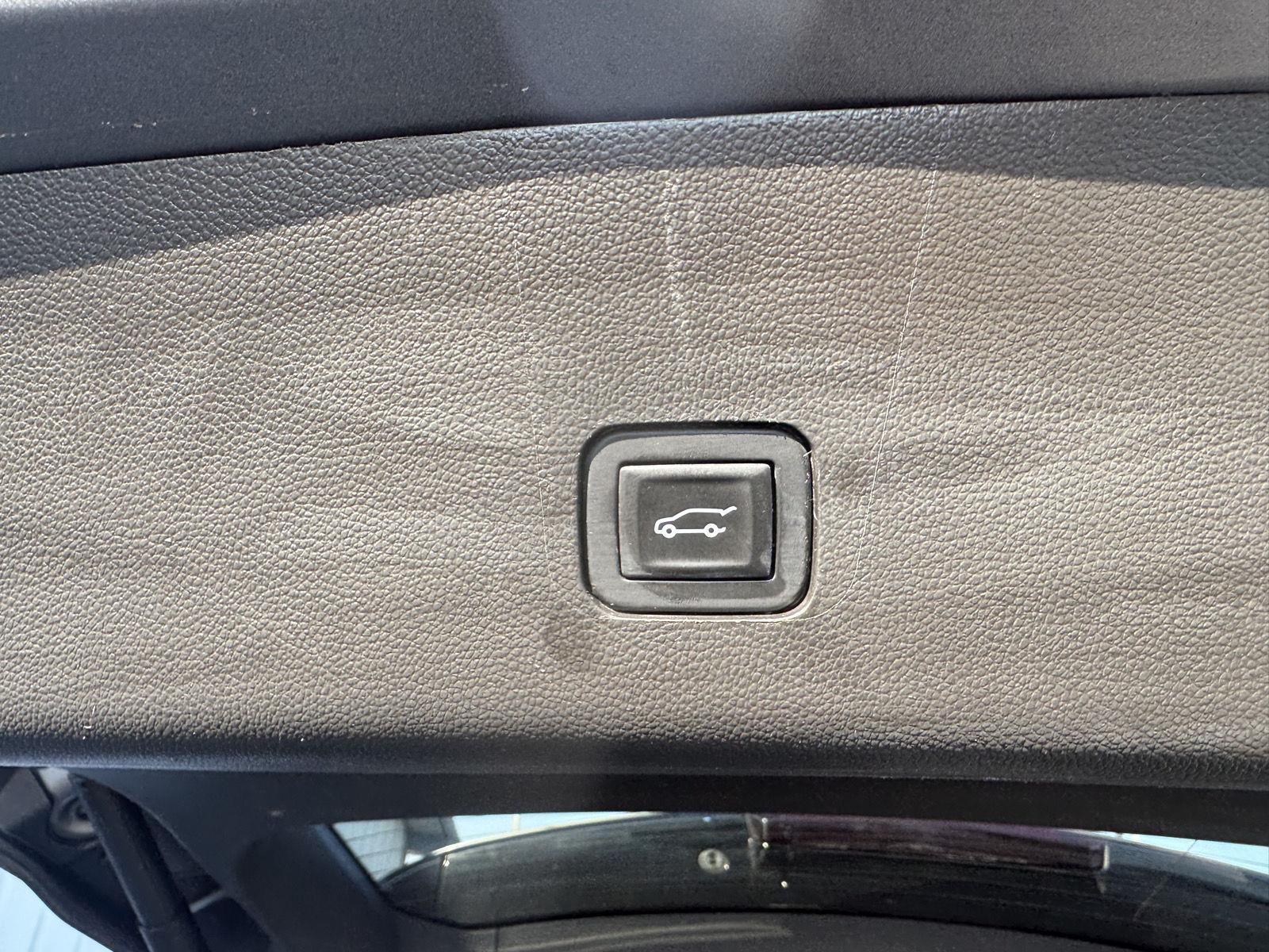 2018 Chevrolet Traverse Cloth photo 8