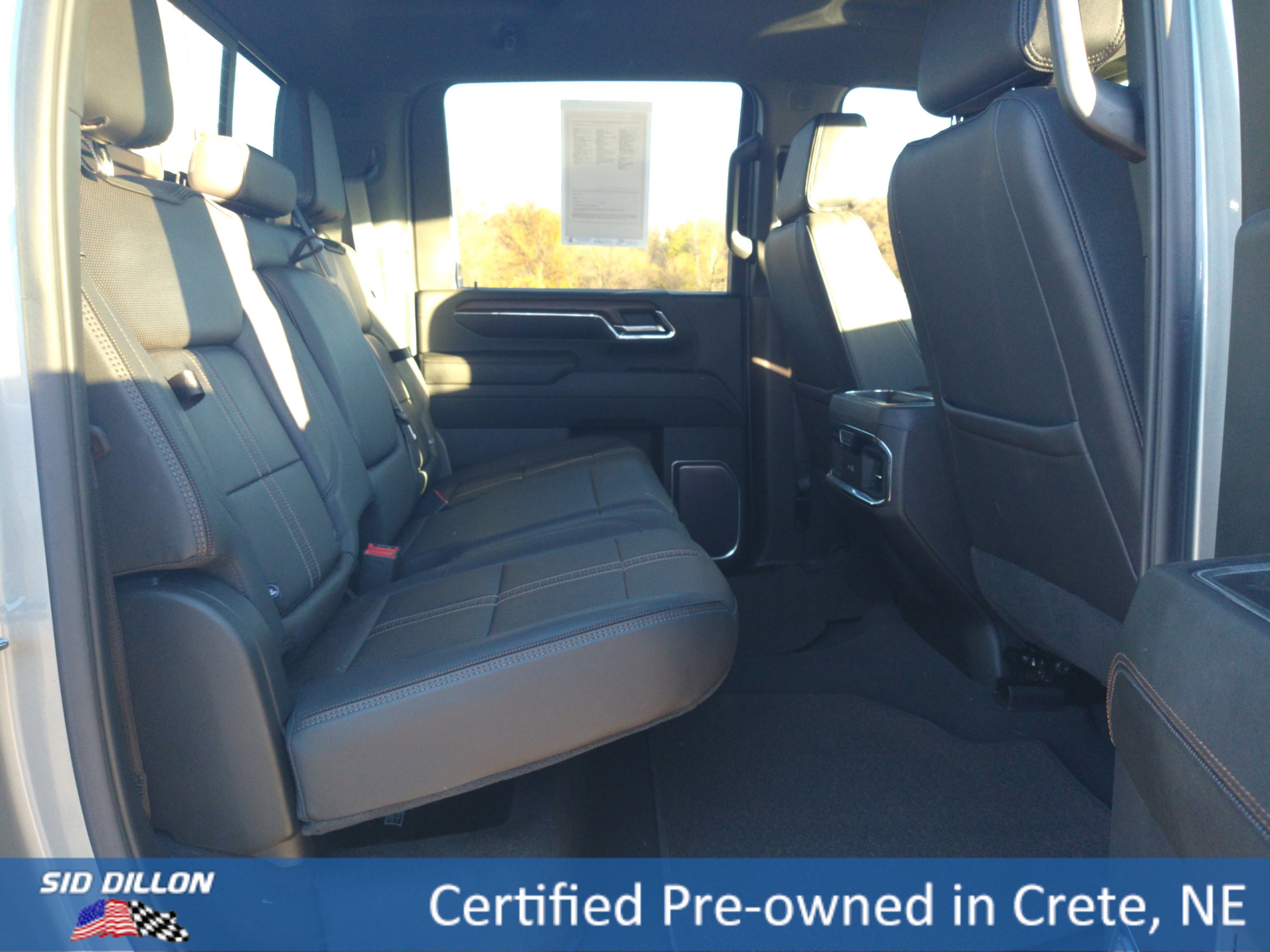 2024 Chevrolet Silverado 2500HD High Country photo 2