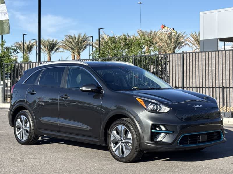 Used 2022 Kia Niro EX with VIN KNDCC3LG2N5158736 for sale in Las Vegas, NV