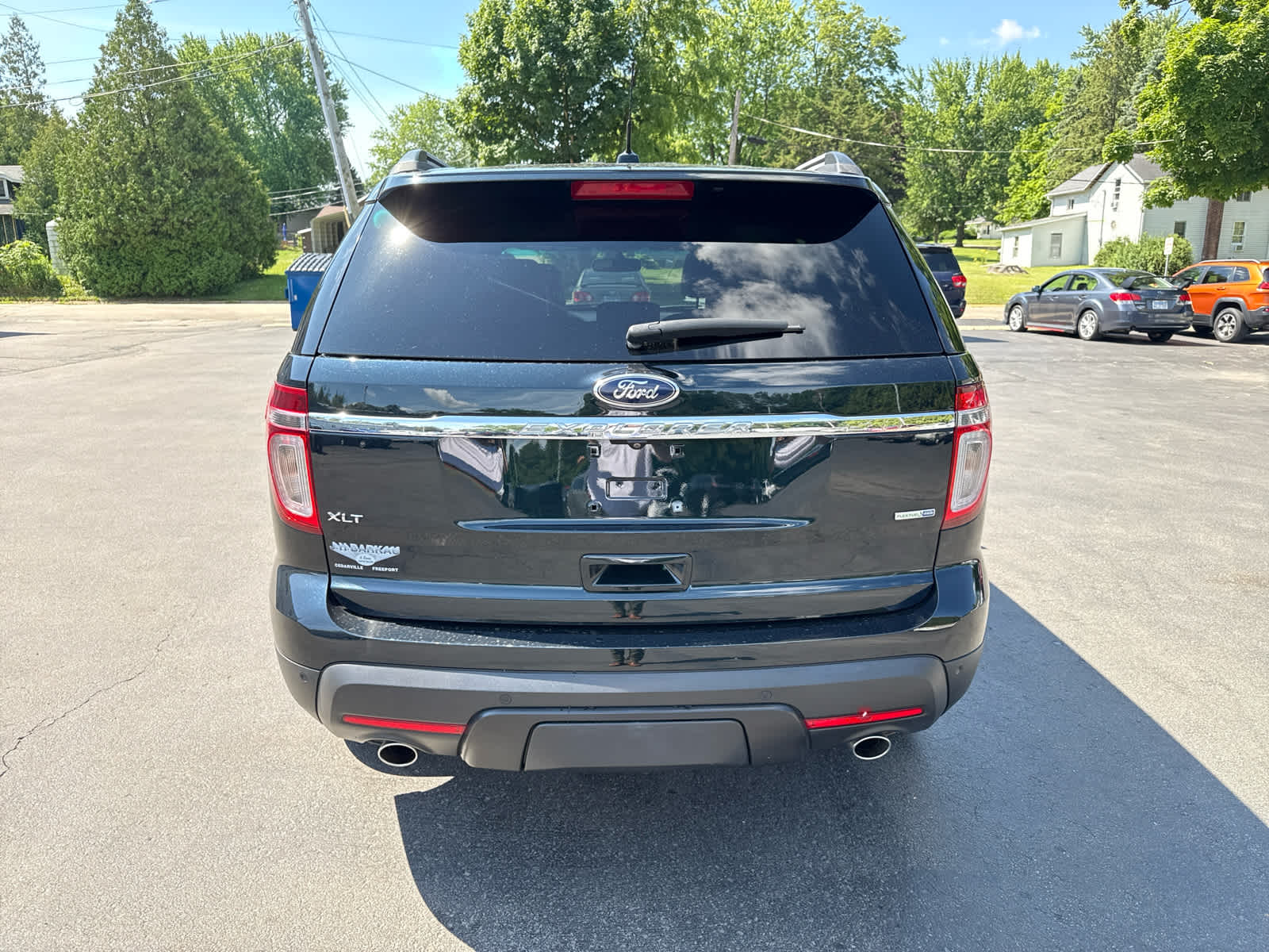 2015 Ford Explorer XLT photo 4