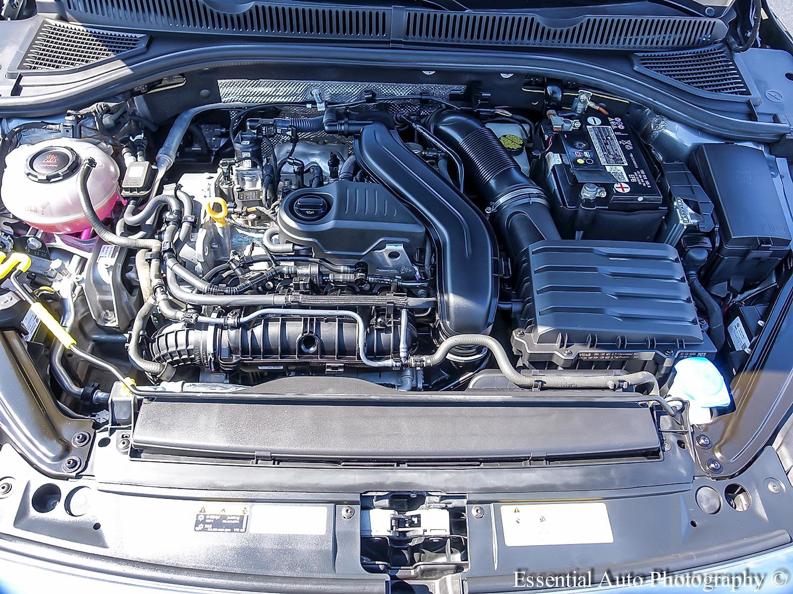 2022 VOLKSWAGEN JETTA - Image 25