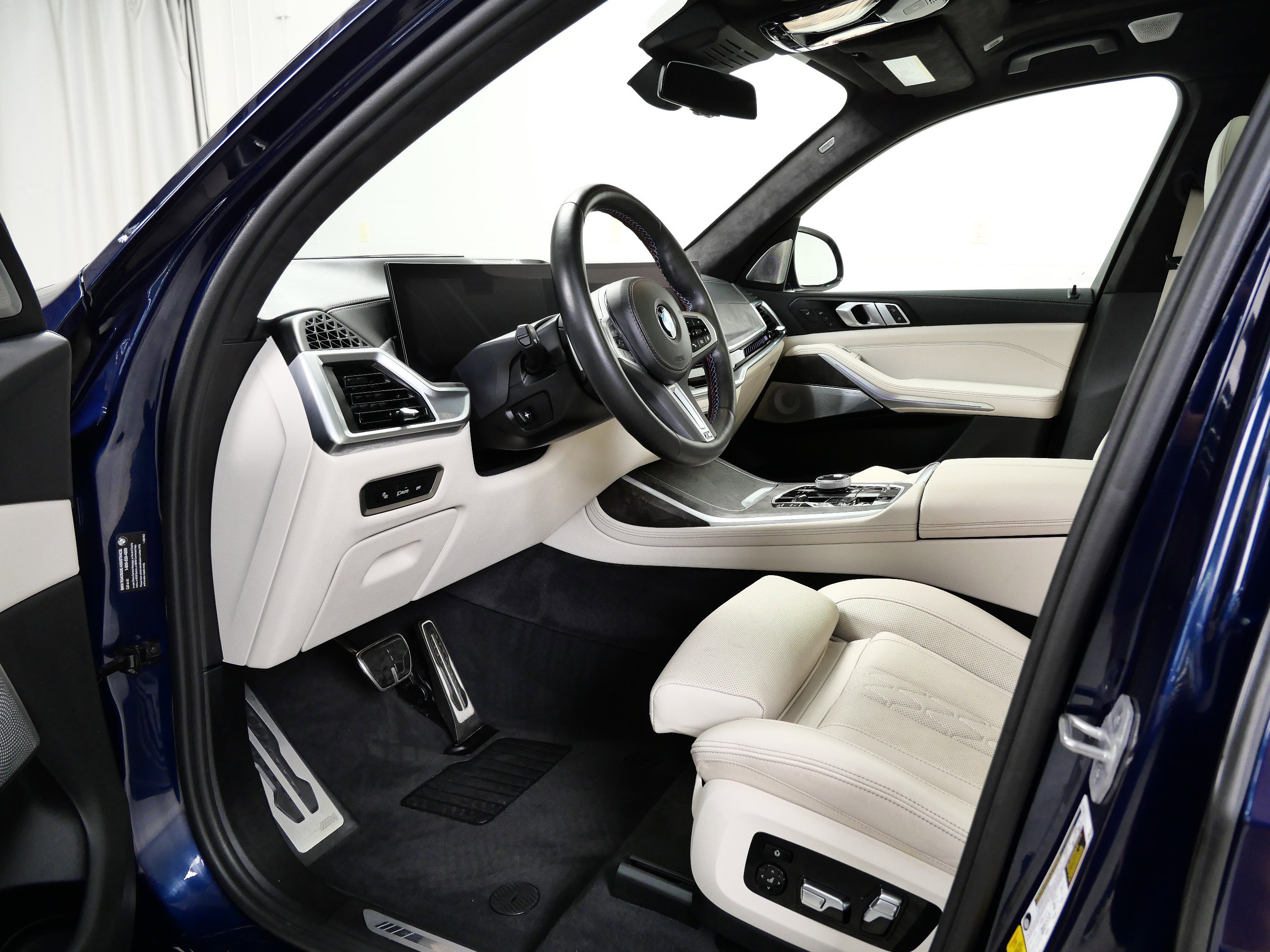 2024 Bmw X7 M60i photo 13