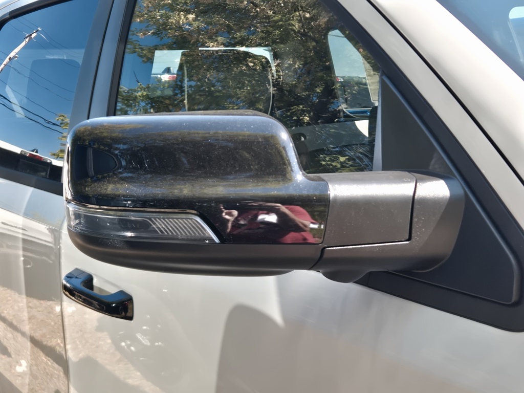 2026 Ram 1500 Laramie photo 2