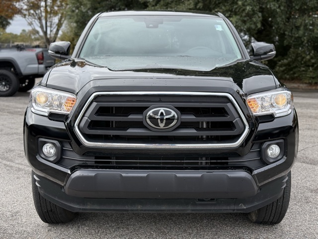 2023 Toyota Tacoma SR5 V6 photo 2